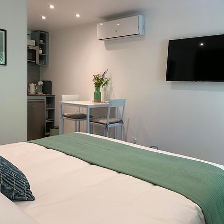 "Une Pause Au Vert" Studio 2 Personnes Chateauvieux  Room photo